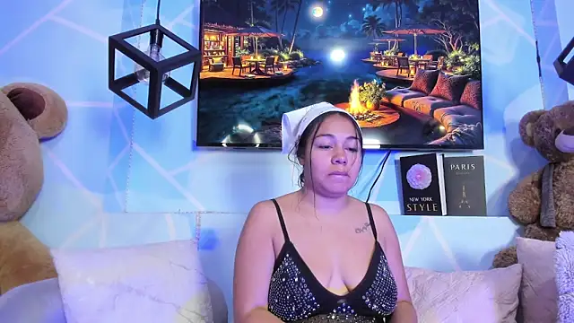 Snapshot of amy_noa chatting on February 25, 2026, 12:44 am amy noa online show from February 25, 2026, 12:44 am