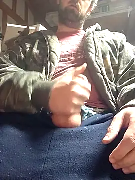 Snapshot of KrazyNutz420 chatting on February 3, 2026, 7:13 am KrazyNutz420 online show from February 3, 2026, 7:13 am