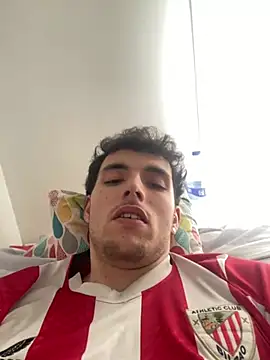 Snapshot of manu156789 chatting on February 15, 2026, 1:32 pm manu156789 online show from February 15, 2026, 1:32 pm