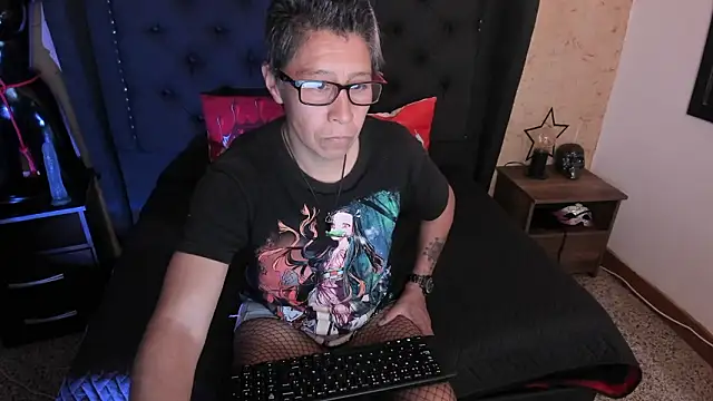 Kali Panther online show from March 16, 2026, 7:49 pm