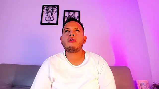 jay kross1 online show from February 2, 2026, 7:35 pm