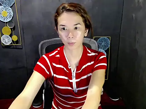 Snapshot of itsme_jaja18 chatting on February 7, 2026, 4:37 pm itsme jaja18 online show from February 7, 2026, 4:37 pm