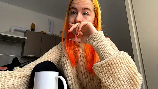 EmilyHein online show from February 22, 2026, 6:16 am