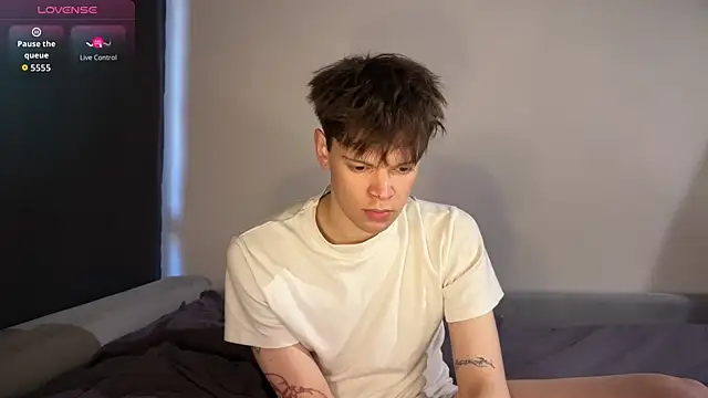 Kevin bucks online show from April 12, 2026, 2:42 pm