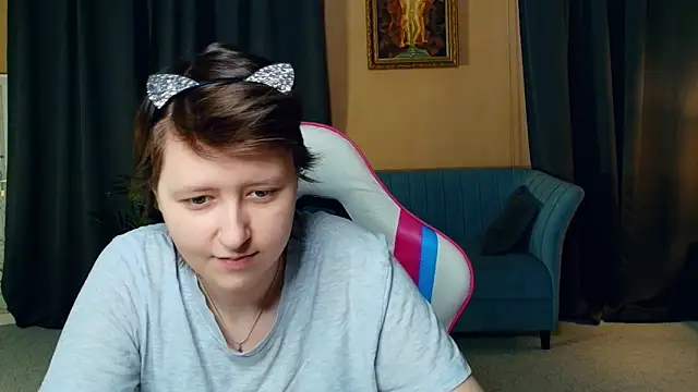 CarenSamele online show from February 19, 2026, 10:56 am