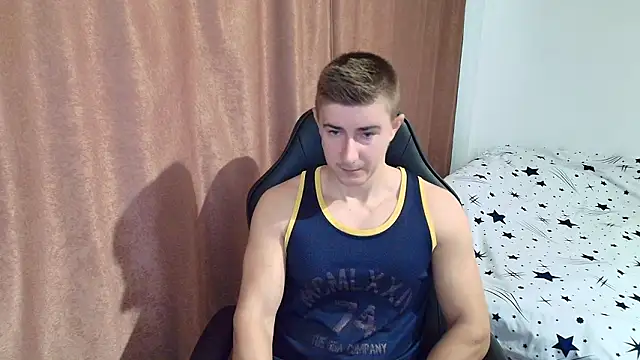 TodMusclePower9 online show from February 18, 2026, 5:38 am