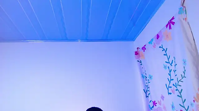 Snapshot of Ariana_Esteban07 chatting on February 2, 2026, 12:04 pm Ariana Esteban07 online show from February 2, 2026, 12:04 pm