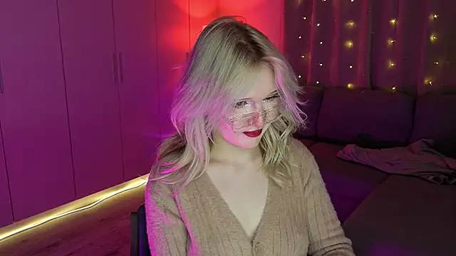 Snapshot of Mary_Piersen chatting on February 20, 2026, 6:26 am Mary Piersen online show from February 20, 2026, 6:26 am