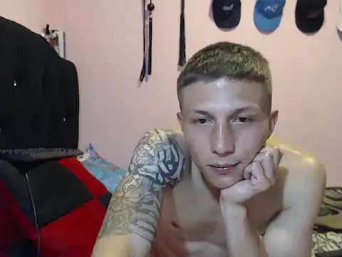 Cronos Hot 8 online show from February 2, 2026, 10:53 pm