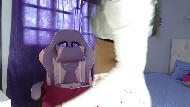 VelvetRosss online show from February 21, 2026, 8:11 pm