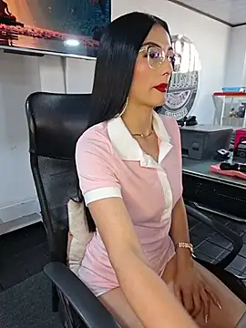 Jade connor online show from July 6, 2026, 8:33 pm