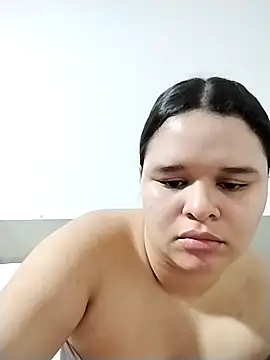 SamanthaStonee online show from March 14, 2026, 11:33 pm