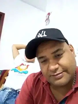 wessAndSandri online show from February 14, 2026, 11:16 pm