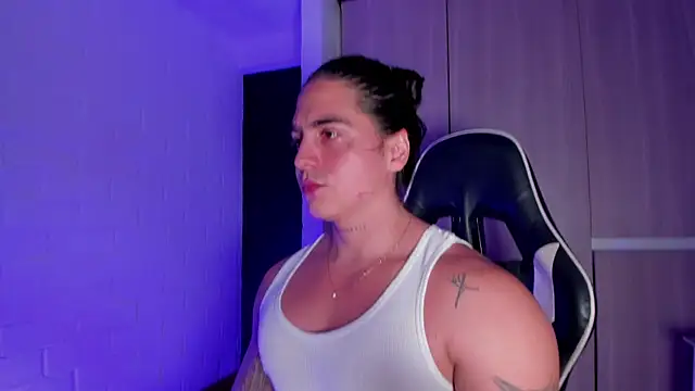 Snapshot of Cry_Duran chatting on February 21, 2026, 11:07 pm Cry Duran online show from February 21, 2026, 11:07 pm