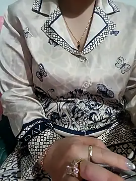 Snapshot of Tulip_ii chatting on February 24, 2026, 3:02 pm Tulip ii online show from February 24, 2026, 3:02 pm