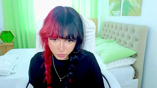   Amiraa online show from March 11, 2026, 11:37 am