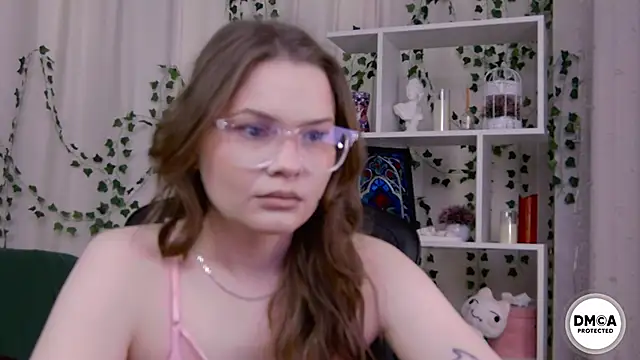 Kate mermaid online show from February 7, 2026, 1:35 am