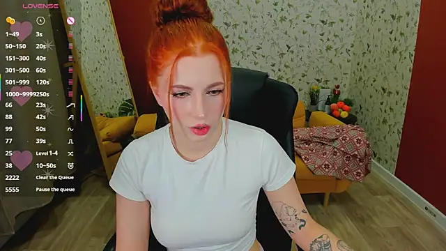 Snapshot of MiraBoom chatting on February 20, 2026, 9:17 pm MiraBoom online show from February 20, 2026, 9:17 pm