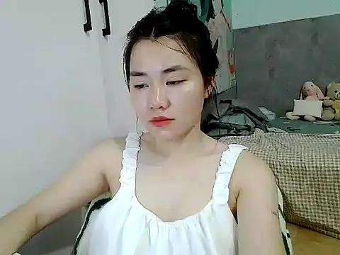 Snapshot of Amy8386 chatting on April 8, 2026, 8:05 am Amy8386 online show from April 8, 2026, 8:05 am