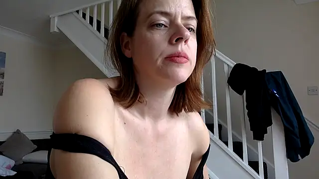 ElizabethArden42- online show from March 16, 2026, 1:04 pm