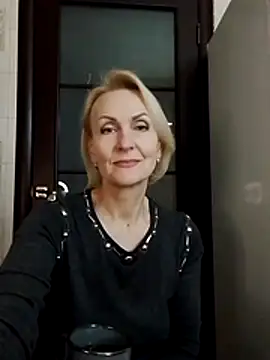 MichelleSolis online show from April 9, 2026, 3:29 pm