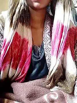 Nisha 011 online show from February 10, 2026, 7:40 am