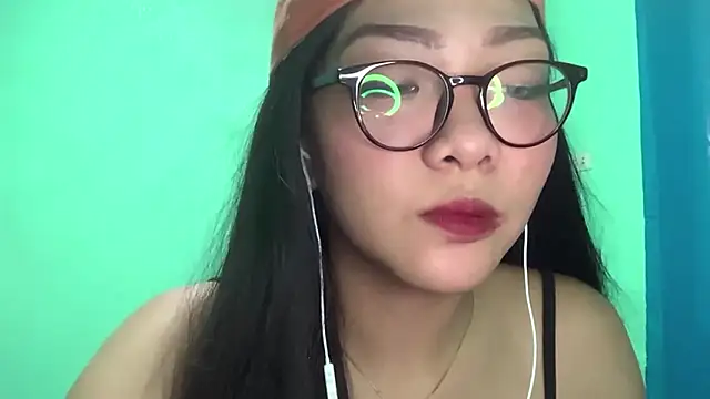 TerisaYellow online show from February 8, 2026, 7:06 am