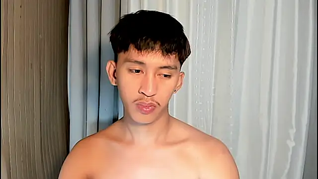  andrie69  online show from April 15, 2026, 10:43 am