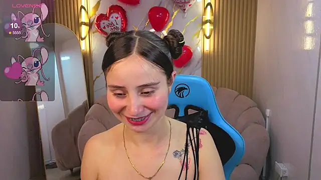 Snapshot of Ariana18_b chatting on February 26, 2026, 12:49 pm Ariana18 b online show from February 26, 2026, 12:49 pm