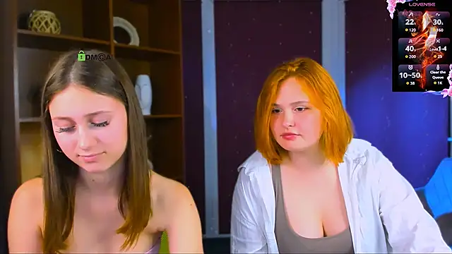 arianaa cat online show from May 26, 2026, 6:28 pm
