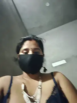 Sexy khushi19 online show from May 19, 2026, 2:24 pm