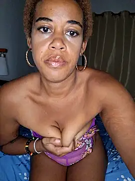 Snapshot of Seductive_Simon333 chatting on February 3, 2026, 5:49 am Seductive Simon333 online show from February 3, 2026, 5:49 am