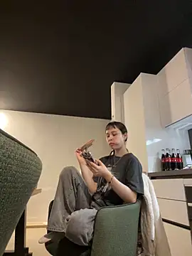 Just-Lilly online show from March 16, 2026, 6:43 pm