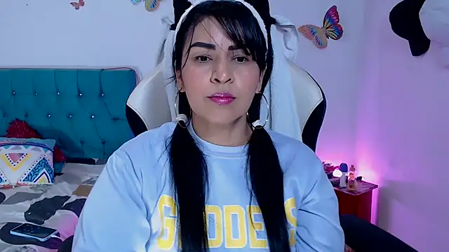 hotsweet-69 online show from March 13, 2026, 5:12 am