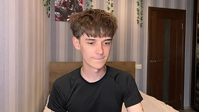 Sweet Dude online show from June 3, 2026, 4:12 pm