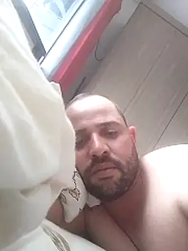 pau-de-ourod online show from April 7, 2026, 1:57 pm