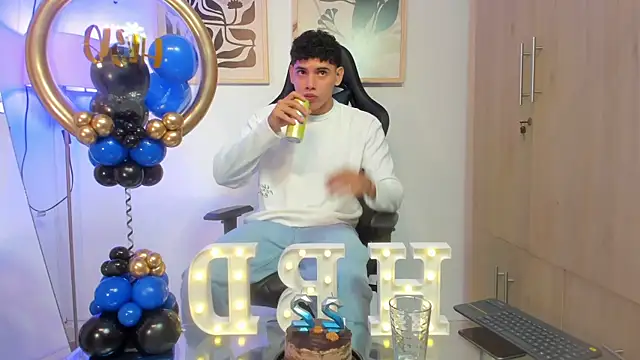 justin payn14 online show from May 24, 2026, 2:28 pm