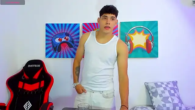 Snapshot of justin_payn14 chatting on February 24, 2026, 7:26 pm justin payn14 online show from February 24, 2026, 7:26 pm