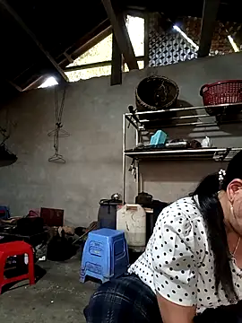 baby 112233 online show from March 27, 2026, 12:41 am