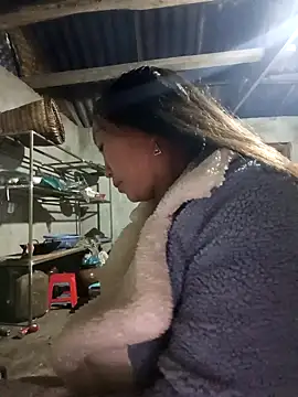 baby 112233 online show from February 5, 2026, 9:21 pm