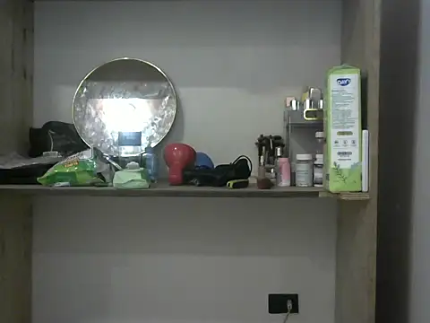 Snapshot of WildJennifercum chatting on May 23, 2026, 1:26 am WildJennifercum online show from May 23, 2026, 1:26 am