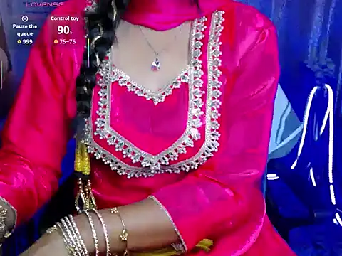 ELIZA 01 online show from April 3, 2026, 4:52 am