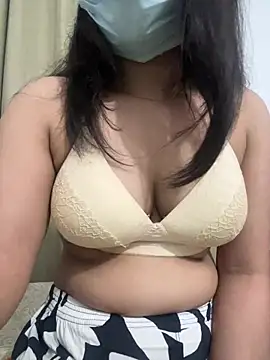 Snapshot of Divya-03 chatting on February 8, 2026, 1:20 pm Divya-03 online show from February 8, 2026, 1:20 pm