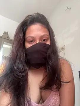 Snapshot of Divya-03 chatting on February 1, 2026, 6:11 am Divya-03 online show from February 1, 2026, 6:11 am