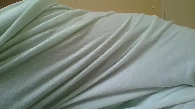 Lexisluv online show from February 26, 2026, 7:41 am