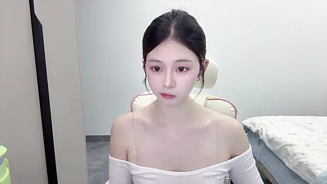 DYyyyyy-- online show from March 7, 2026, 12:10 pm