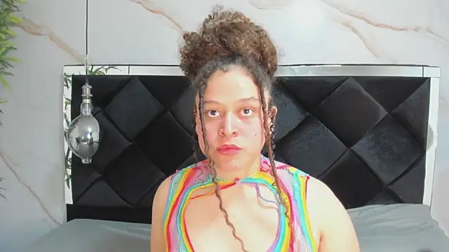 Snapshot of IrinaVoshh_ chatting on February 6, 2026, 7:21 pm IrinaVoshh online show from February 6, 2026, 7:21 pm