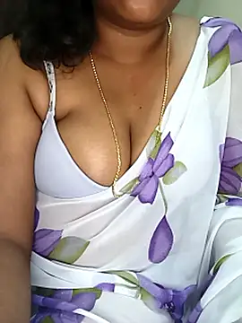 Snapshot of Chinnima143 chatting on February 15, 2026, 6:07 pm Chinnima143 online show from February 15, 2026, 6:07 pm