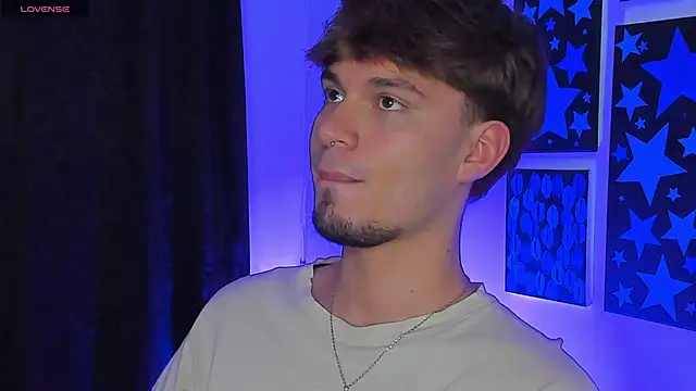 manu  05 online show from April 21, 2026, 3:24 am