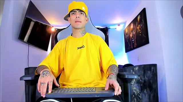 miguel aguirre  online show from February 21, 2026, 12:51 pm